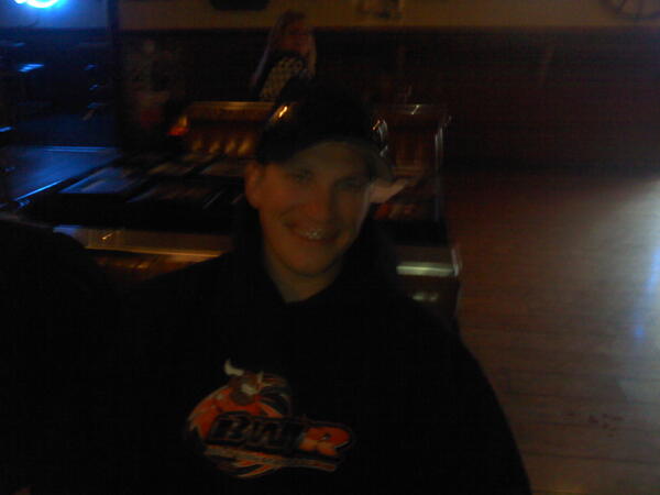 hammerit862's tweet photo. Hangin with @BillyWorkmanJr at Wranglers! http://t.co/hX3OLee9RW
