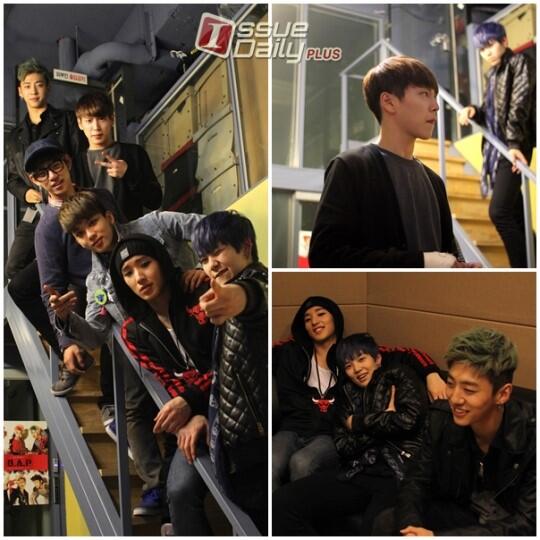 [PICS] B.A.P - Star Star Column (Cr; Issue Daily ) #11 มักเน่ไลน์ทำไรกัน >< ๕๕๕๕