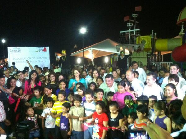 MisaelMorenoR's tweet photo. @ENRIQUEIVANGL @ferortegab Inauguracion del "Centro Recreativo Playa Norte" #MunicipioQueTrasciende http://t.co/q987Ni7t1j