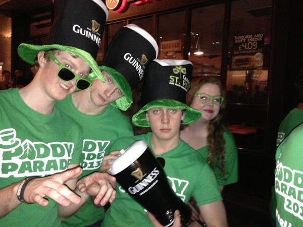 PaddyParade's tweet image. Love the inflatable pint of Guinness you haves there. #paddyparade
