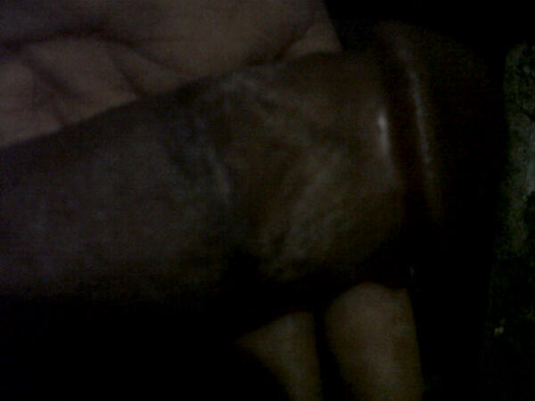 Ronal121Gunawan's tweet photo. @TitinVira pagi say , mana enakan jilat memek atau kontol ? http://t.co/Aqp71MDwZQ