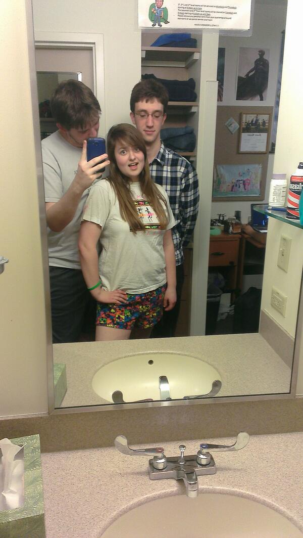 igirith's tweet image. BEWBS @JamieRPack