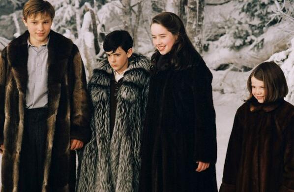litpevensie's tweet photo. Jajajaja muero con Edmund http://t.co/0ifvChCJvO