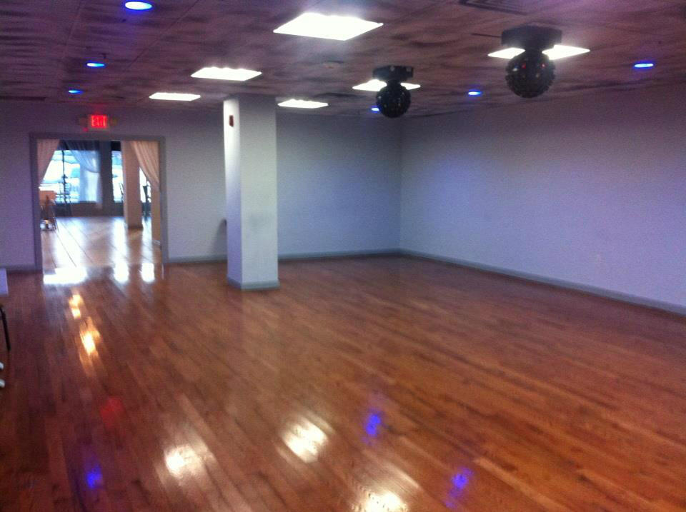 Blue Room Lounge (BlueRoomMeriden) Twitter