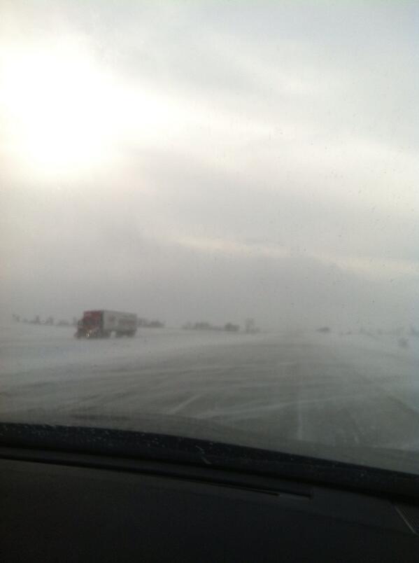 StuVH's tweet image. Ice road trucking. #MinnesotaStyle