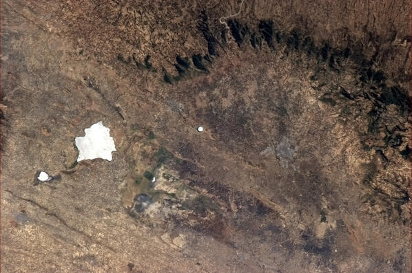 Chris Hadfield tweet media