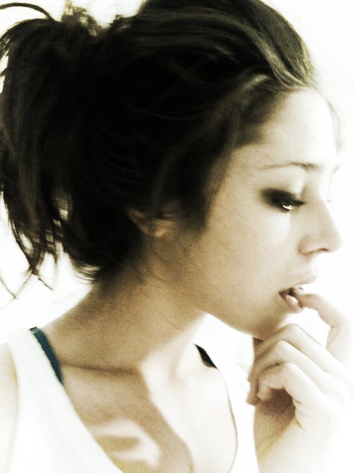 whatinthefuck was i gana do lol ;) http://t.co/4rtklIf0Y8<a href="/tag/ahhh"class="tags"><span>#ahhh</span></a>