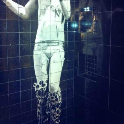 AnneHanavan's tweet photo. @RealAliceCooper Check out my new Alice Cooper shower I designed!!!  I had custom tiles made of an old photo of you http://t.co/IP4qwSJ3BY