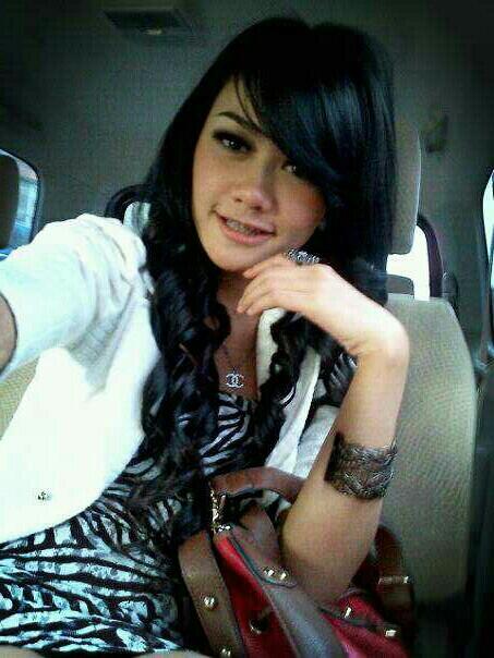 ayunda__baskoro's tweet photo. Morning... Ke tmpt bunda @fitriretn0  dulu truz ngampuz..ngampuz.. http://t.co/sixosInpou