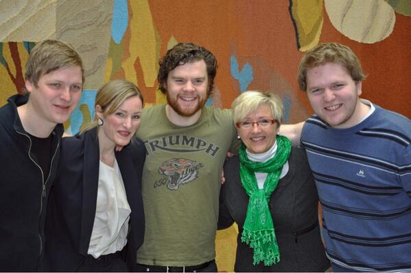 Vi vil lovfeste ungdomar sin medverknad i kommunestyra #ungdom #folkestyre <a href="/IngaMarte/">Inga Marte</a> regjeringen.no/mobil/nb/dep/k…