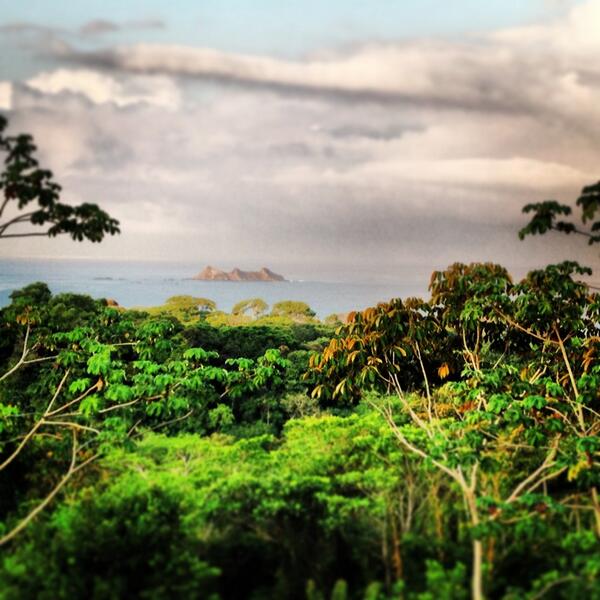 XimenaL96's tweet photo. Amo este lugar ! #costarica http://t.co/rRL5JVu8kj