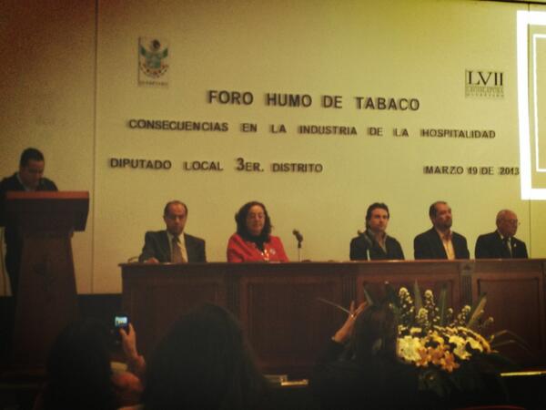 SaludyGeneroAC's tweet photo. Listxs para el foro "consecuencias en la industria de la hospitalidad ante leyes libres de humo de tabaco #Queretaro http://t.co/aFW57EhpD8