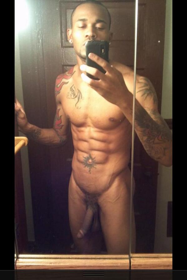 DiscreetK tweet picture