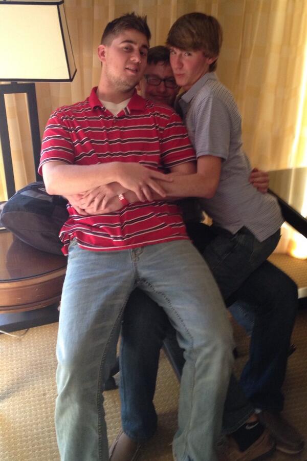 DanielKelly00's tweet image. Houston hotel @DanielJHooton @althecrouton #toocloseforcomfort #notcloseenough