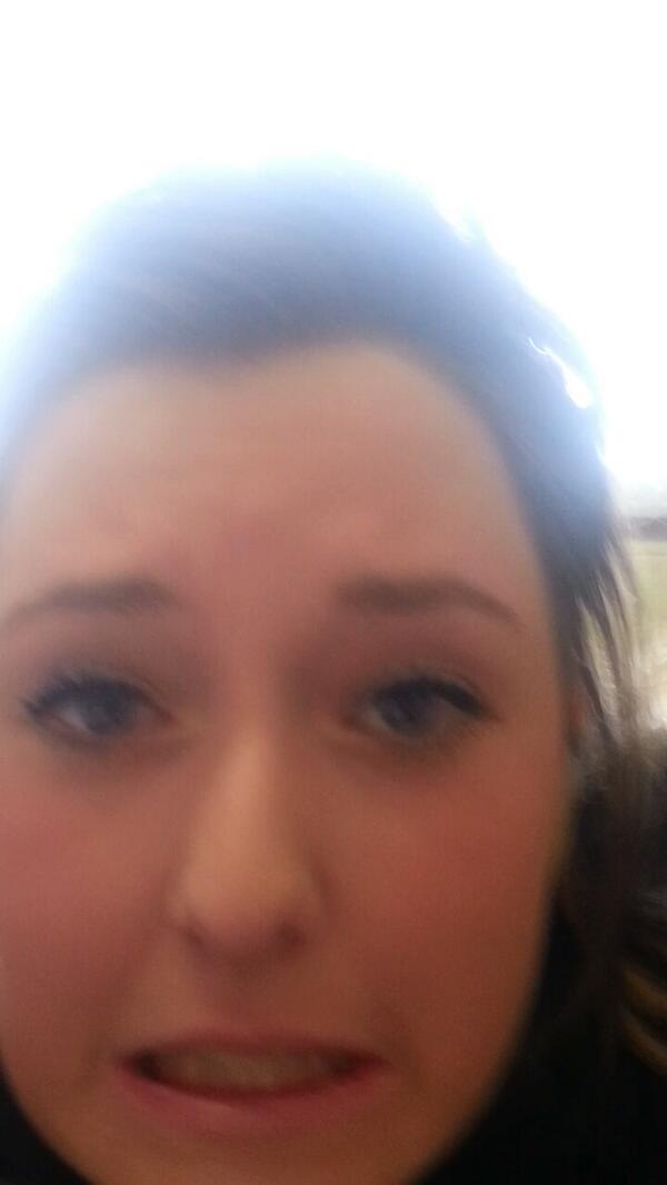 @KiaraaHiltonn eeeeeeeeee