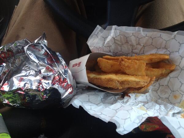 RVDHaps_'s tweet photo. Lunch http://t.co/AappLUL4KR