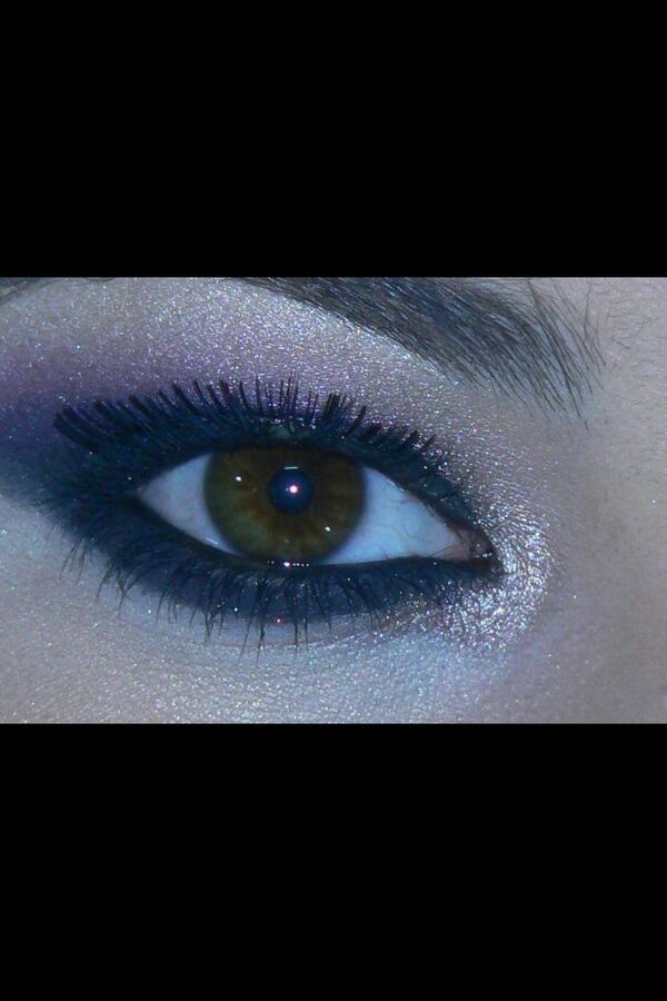 drevistaTRV's tweet photo. Maquillaje de día y de noche ... Rami Make UP búscalos en Facebook http://t.co/kQXnO5Fhg5
