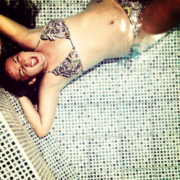 XimenaL96's tweet photo. Costa Rica ❤🌞🙏😍 http://t.co/yhauv8Ge9z