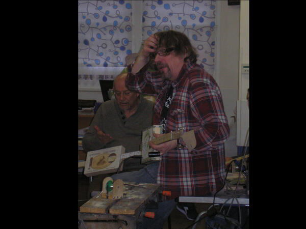outmusik's tweet photo. Helping men in crisis - Cigar box guitars provide an unconventional therapeutic tool http://t.co/ArY4H2E6Nj
