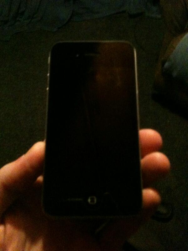 AustynColvard's tweet image. Finally got my iPhone 4 it's about time