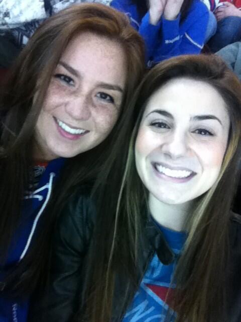diondramichele's tweet image. Babies first hockey game! #LetsGoRangers #DevilsSuck @deeniebeans