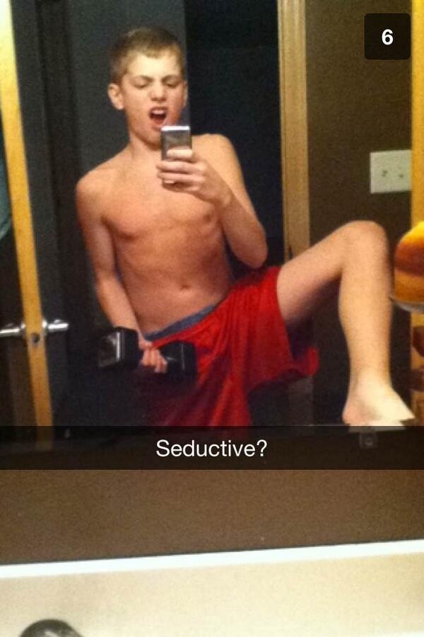 Austin_Berra's tweet photo. #Embarrassyourbestfriend @chasesather #gettingbig http://t.co/XMSZkn2Gui