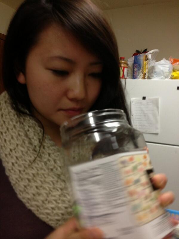 SiouxNation13's tweet photo. "I'm talking to jellybeans" http://t.co/Fmj03TVUX3