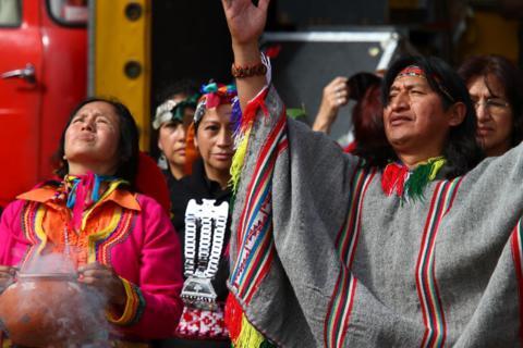 Vremde geloof zijn om te respectering mar niet om te geloven als niet van je haart vult