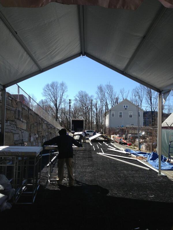 CorcoranCaterer's tweet photo. Tent getting set up for our open house! Thanks @ps_LLC! http://t.co/jb3m0Ut2bj