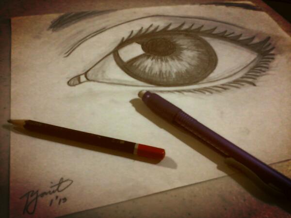 tonirosey's tweet image. I see something with eye drawing now... #lateassignment #eyeseeyou #art #freedrawing