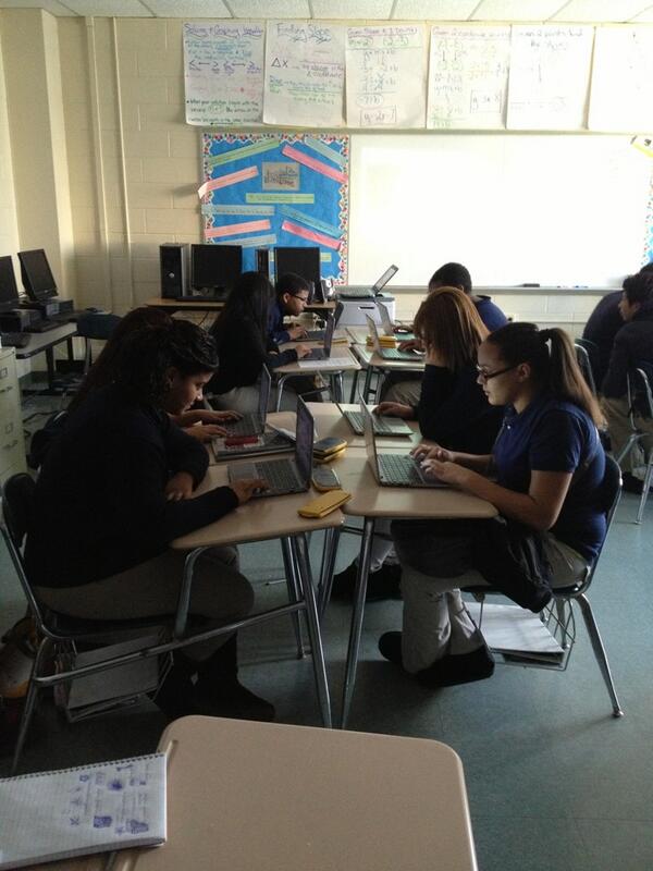 KochanKristina's tweet photo. Discovering our digital footprints! #techpass http://t.co/W9jEllAupM