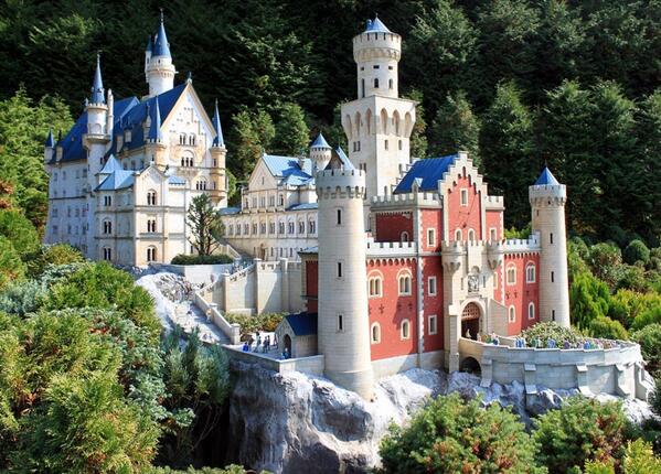 すてきな景色画像bot 眠れる森の美女のお城のモデル ノイシュヴァンシュタイン城 Http T Co Odktcanv2g