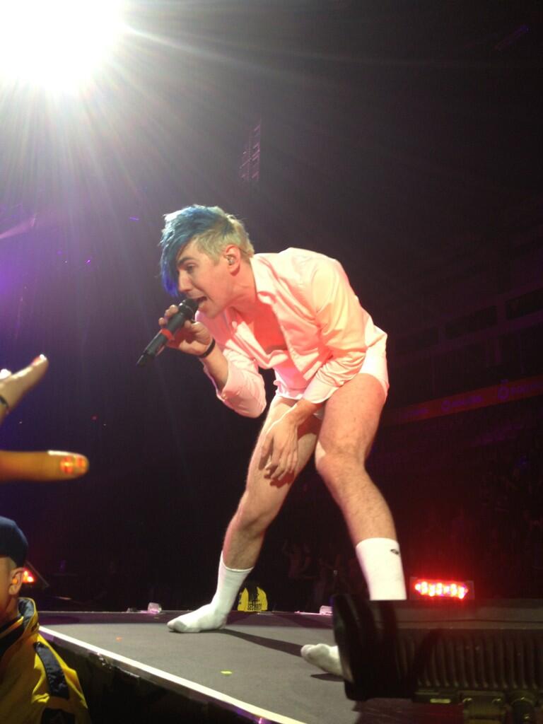 Twitter / nicolee_ricci: picture of the night @mtrench ...