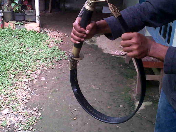 andrisyahrial1's tweet photo. sale ..SAMURAI http://t.co/AtkLR8PR1s