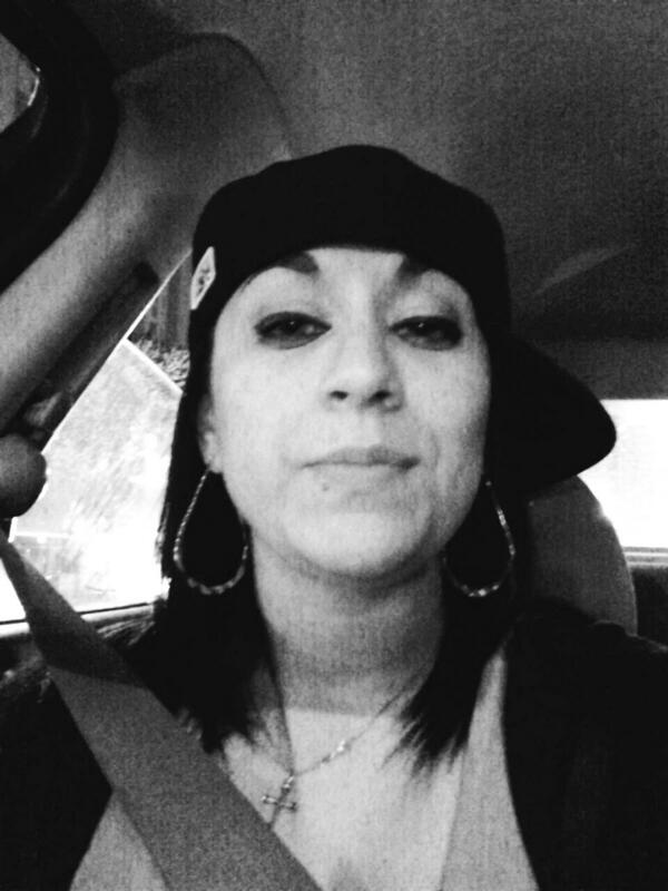 angelica baeza tweet media