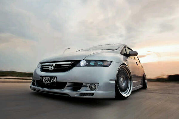 Honda Odyseyy with Velg SSR MS3