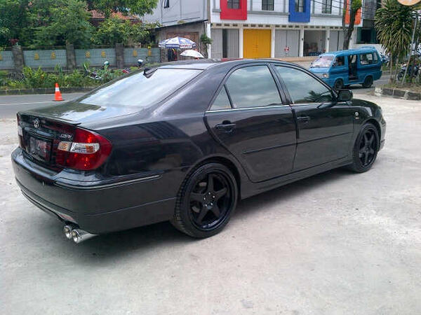 Toyota Camry using velg ADV1 Track Function