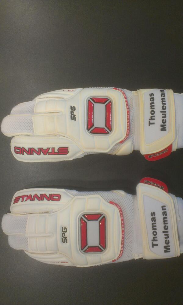NICE! RT <a href="/SportinnKampen/">Sport-inn Kampen</a>: Thomas meuleman je handschoenen liggen klaar! <a href="/Stanno_NL/">Stanno NL</a> <a href="/SportinnKampen/">Sport-inn Kampen</a>