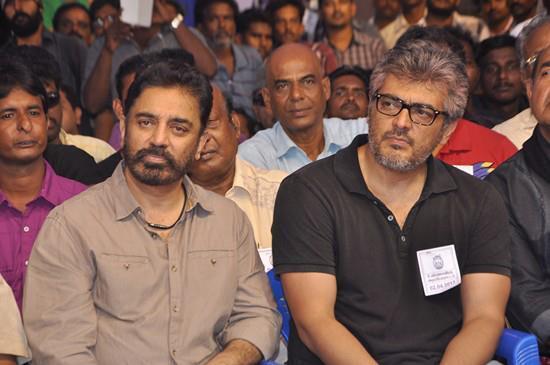 KollywoodCinima's tweet photo. #Kollywoodcinema Exclusive HQ Stills #ActorsHungerStrike 7 of 10 @starajith @KamalHaasanFans @ajithFC by #Menaka RT http://t.co/iBWyWz7eKb