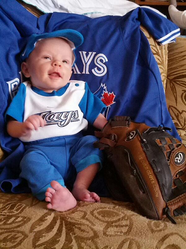 MaggiePruc's tweet photo. Can't contain the excitement! Youngest Blue Jay Fan 2013! @BlueJays #LoveThisTeam #OpeningDay http://t.co/5W3o5GvHjn