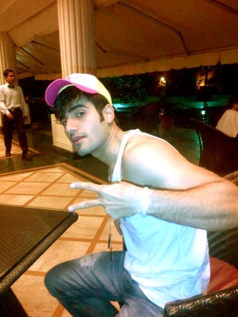 Embedded image permalink