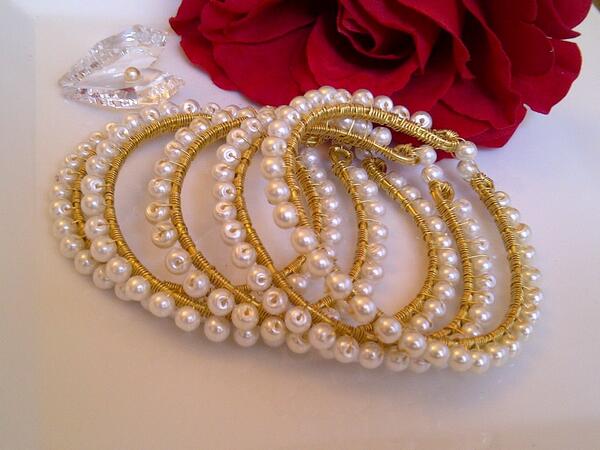 EliteHandmade's tweet image. The sea hath its pearls,
The heaven hath its stars;
But my heart, my heart, 
My heart hath its love.