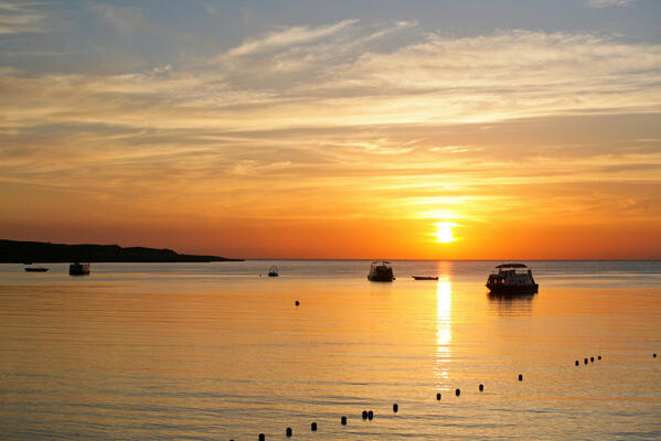 Остров санафир. Красное море хургада. Восход солнца шарм эль шейх. Восход солнца шарм эль шейх. Хургада закат.