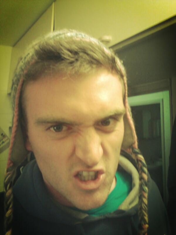 Nemsle's tweet image. Great hat &amp;amp; hair combo! #Reeming