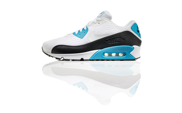 mems808's tweet photo. The Air Max 90 EM 'Laser Blue' is now available http://t.co/EkcEm2Y3pd     http://t.co/8ybfa2Z0Tk