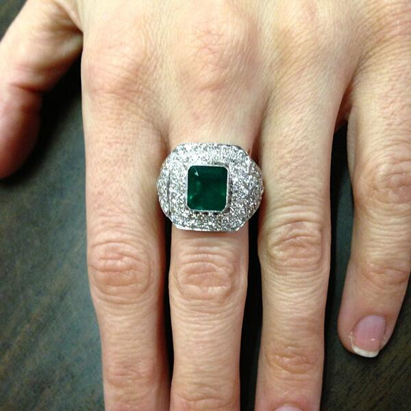 Wachler's tweet photo. Make an appointment today with one of our estate specialists to have your jewelry appraised for free! http://t.co/k3gCixJmgz