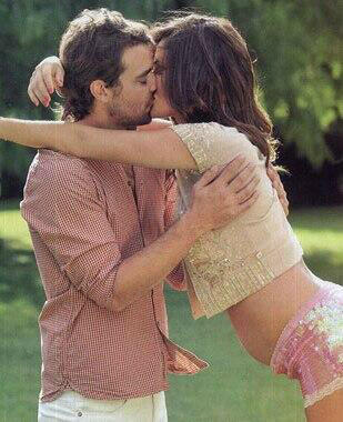 emmanuellmart1n's tweet image. #Felices21MesesPyP