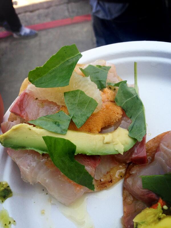 thisisJAVIlopez's tweet photo. Breakfast of champions!  @wes_avila @vartanabgaryan @guerillatacos http://t.co/FO2dCi7Z4R