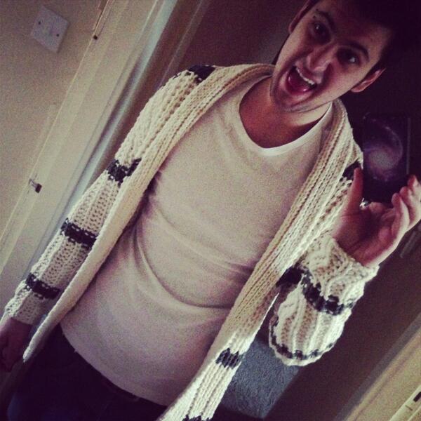 davvid94's tweet image. 💃 #reeming