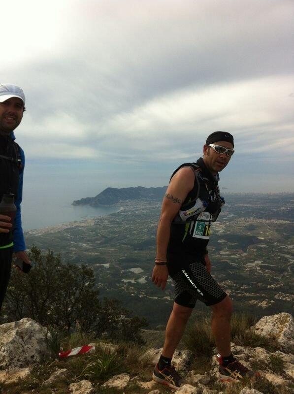 mountainllebeig's tweet photo. @jaumetrainer passant per el cim de Bernia ben fresquet, en la posicio 17!!! Amunt Llebeig #LaPerimetral http://t.co/jh5AB5rsV6